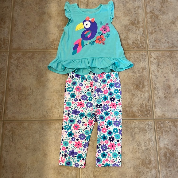 Girl’s 4T Peanut & Ollie Scalloped Sleeves and Crop Pants Set - Picture 1 of 4